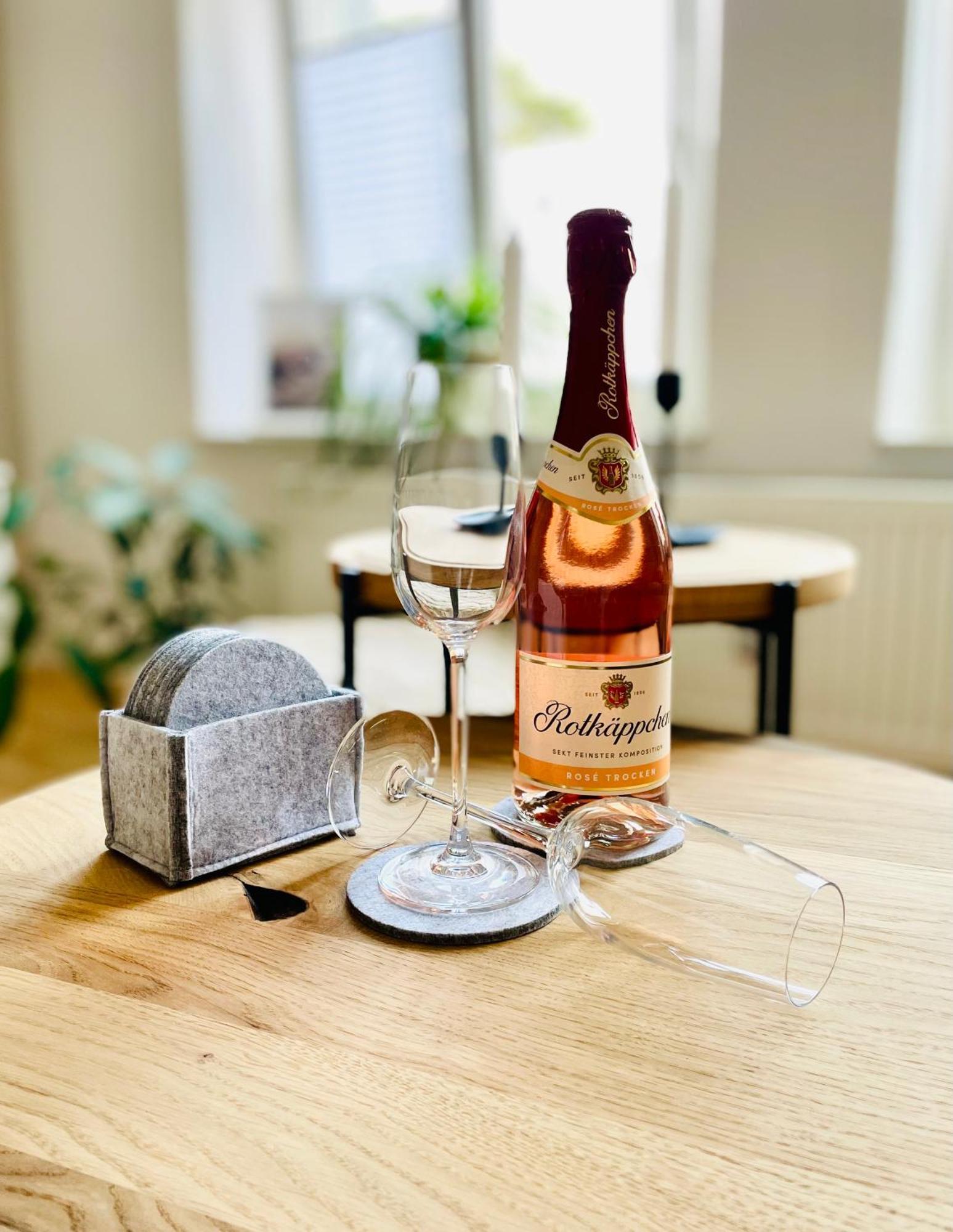 באוטזן Appartement "Stadtgefluester" Im Zentrum, Inkl Stellplatz, 2 Betten, Babybett, Balkon, Gratis Kaffee Und Tee, Wlan מראה חיצוני תמונה
