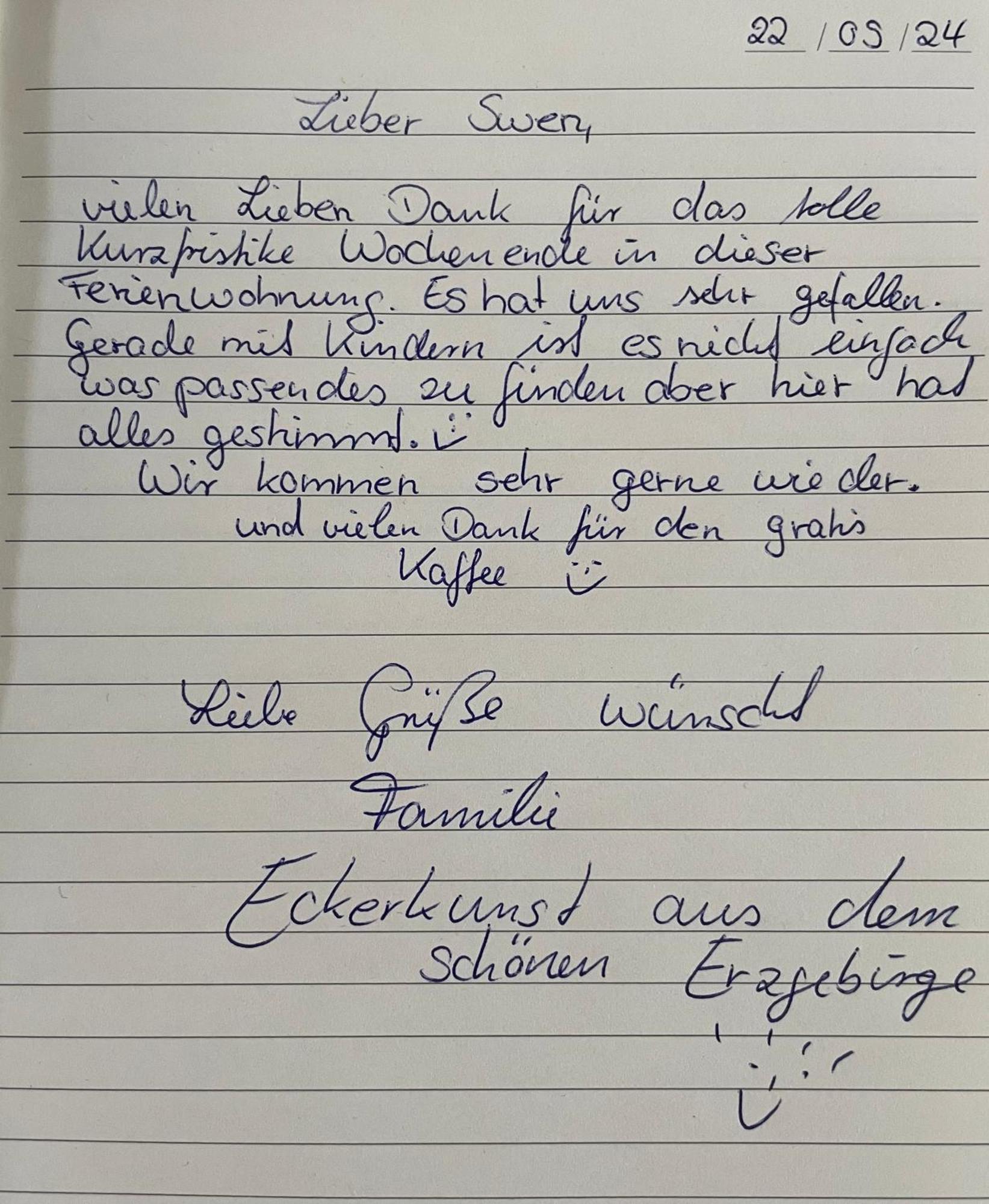באוטזן Appartement "Stadtgefluester" Im Zentrum, Inkl Stellplatz, 2 Betten, Babybett, Balkon, Gratis Kaffee Und Tee, Wlan מראה חיצוני תמונה